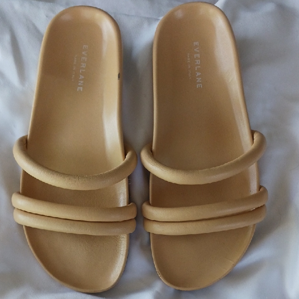Everlane Sz 9 The Form 3 Strap Sandal/Slide Made In Italy.
